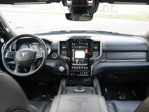 Used 2019 RAM 2500 Limited AWD/4WD image 13