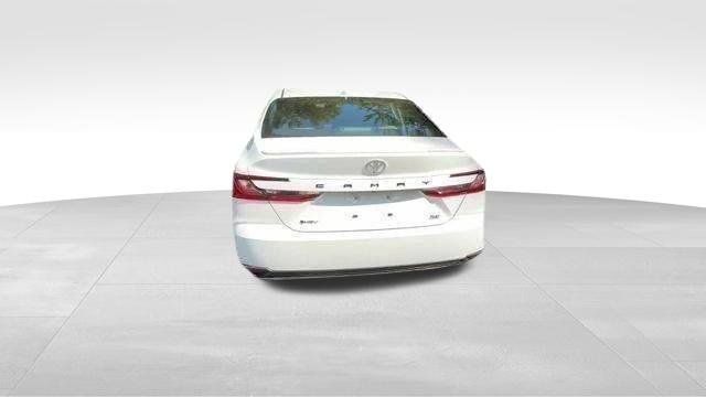 Used 2025 Toyota Camry SE FWD image 37
