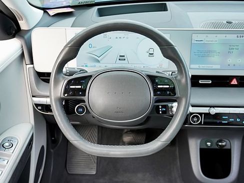 Certified 2024 Hyundai Ioniq 5 Limited RWD image 21