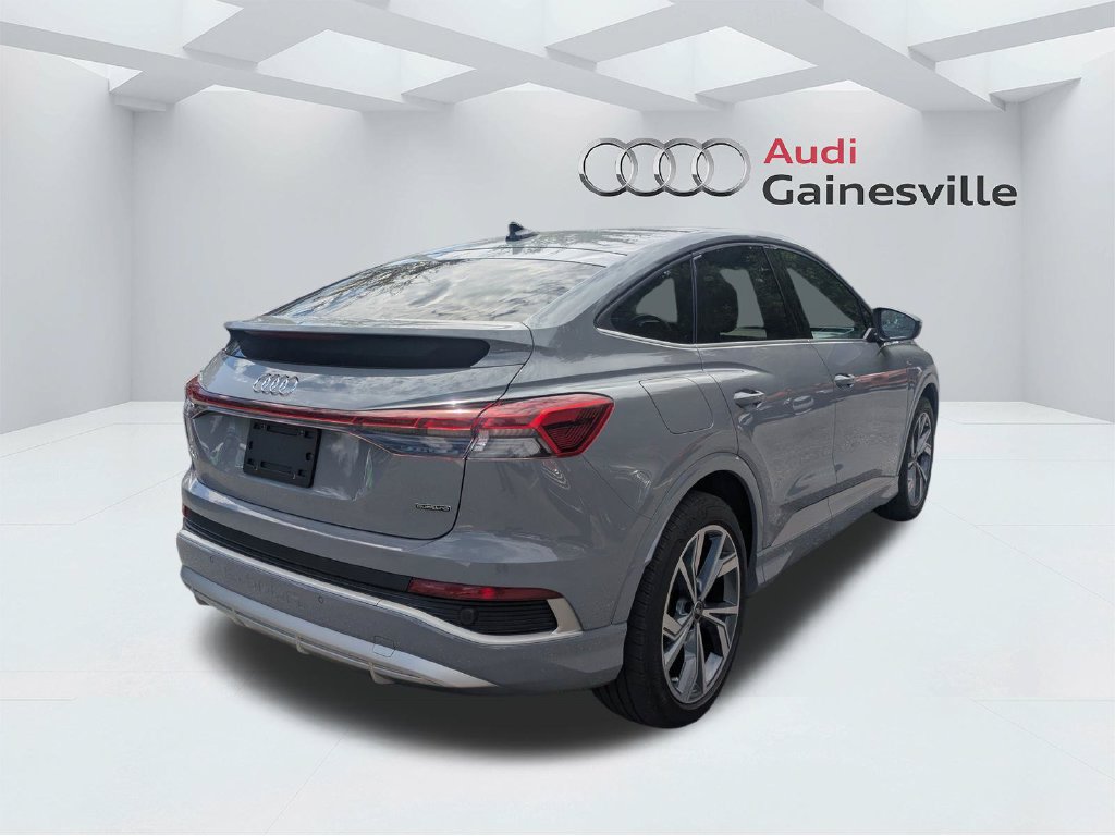 Used 2025 Audi Q4 e-tron Premium AWD/4WD image 2