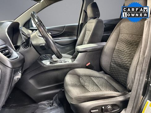 Used 2020 Chevrolet Equinox LT AWD/4WD image 19