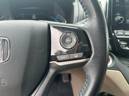 Used 2019 Honda Odyssey EX-L image 22
