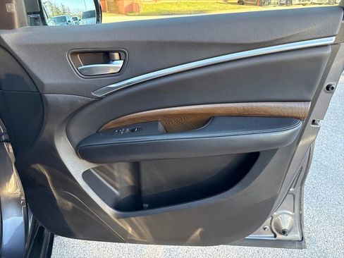 Used 2017 Acura MDX SH-AWD w/ Advance Package image 27