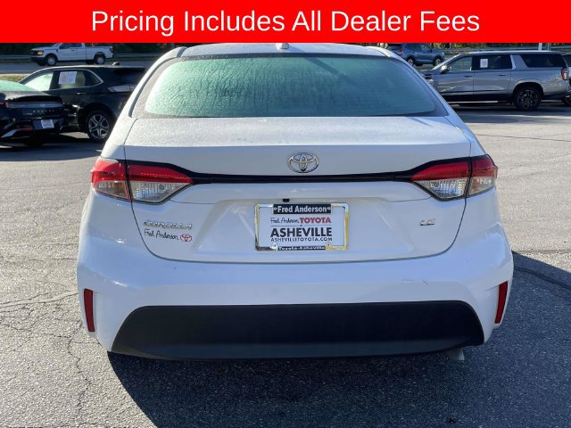 Used 2025 Toyota Corolla LE FWD image 4