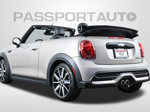 Certified 2024 MINI Cooper S image 6