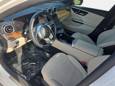 Used 2024 Mercedes-Benz C 300 Sedan image 16