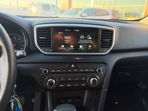 Used 2021 Kia Sportage LX image 37