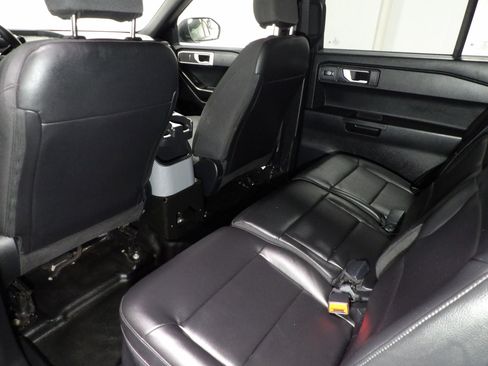 Used 2021 Ford Explorer 4WD Police Interceptor image 13