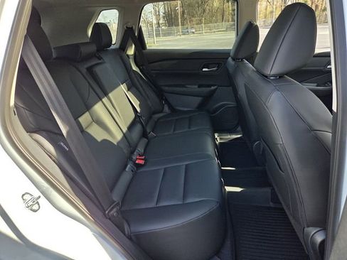 New 2026 Nissan Rogue SV image 9