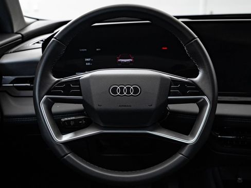 Used 2025 Audi Q6 e-tron Premium Plus w/ Premium Plus AWD/4WD image 40