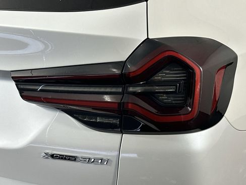 Used 2022 BMW X3 xDrive30i w/ Convenience Package image 26