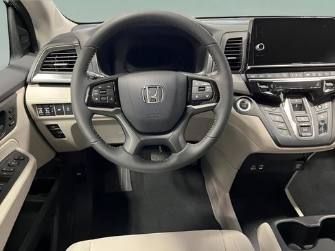New 2026 Honda Odyssey EX-L image 16