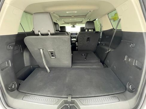 Used 2023 GMC Acadia Denali AWD/4WD image 10