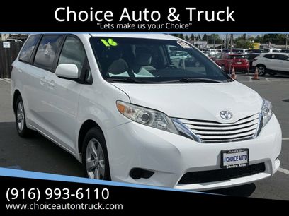 Used 2016 Toyota Sienna LE