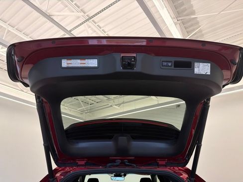 Used 2021 Toyota Venza Limited w/ Advanced Technology Package AWD/4WD image 13