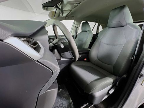 Used 2024 Toyota RAV4 LE image 20