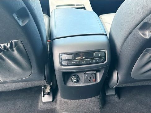 Used 2021 Hyundai Palisade SEL w/ Premium Package FWD image 26