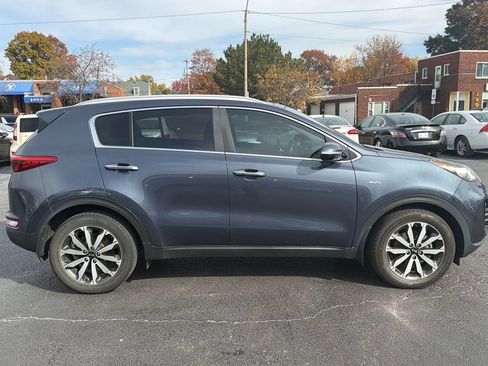 Used 2017 Kia Sportage EX w/ EX Technology Package image 4