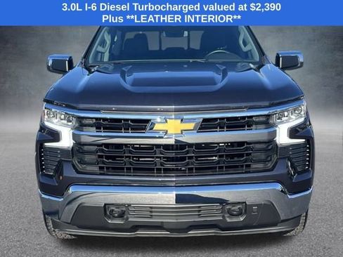 Used 2023 Chevrolet Silverado 1500 LT image 3