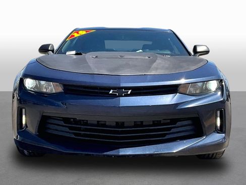 Used 2016 Chevrolet Camaro LT RWD image 3