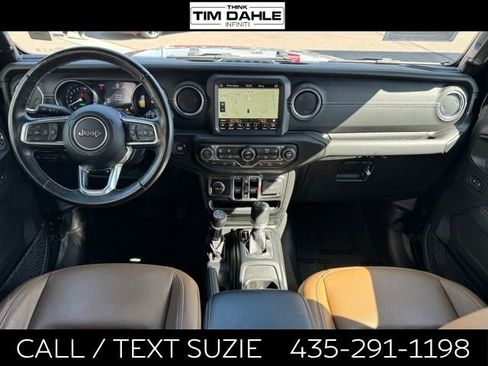 Used 2022 Jeep Wrangler Unlimited Sahara w/ Cold Weather Group AWD/4WD image 2