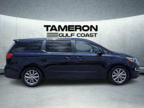Used 2020 Kia Sedona EX FWD image 8