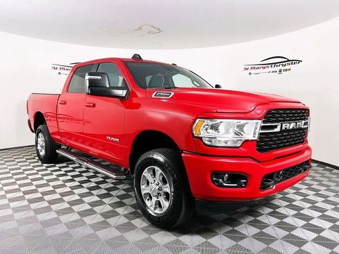Used 2024 RAM 2500 Big Horn w/ Safety Group AWD/4WD image 1