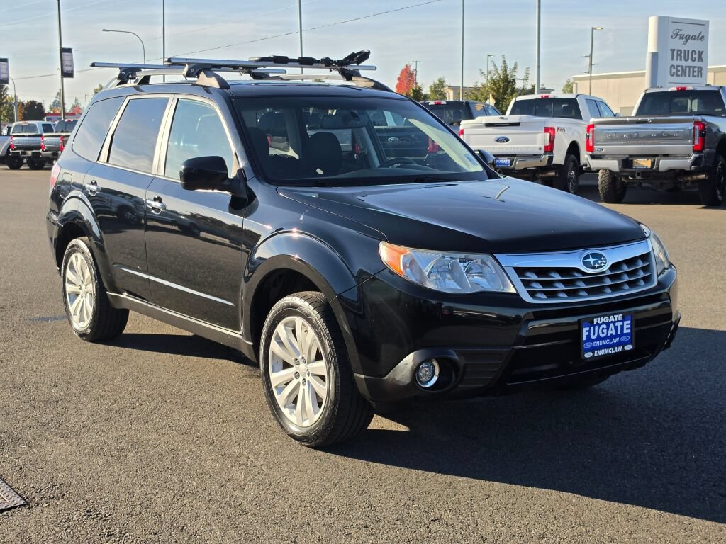 Used 2013 Subaru Forester 2.5X Premium w/ All-Weather Plus Pkg AWD/4WD image 4