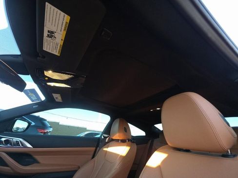 Used 2023 BMW 440i xDrive Coupe w/ Premium Package image 8