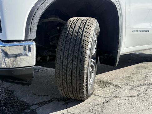 Used 2026 GMC Sierra 1500 SLT AWD/4WD image 33