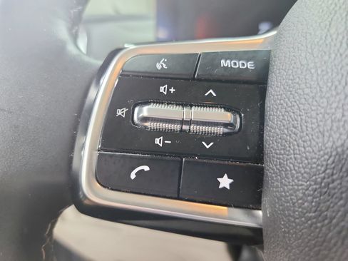 Used 2025 Kia Sorento EX FWD image 25