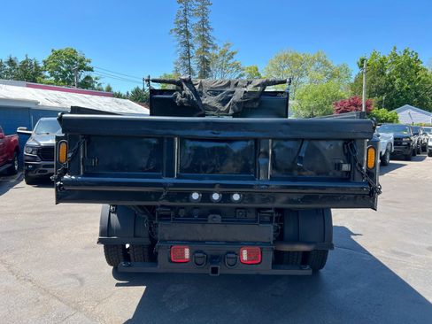 Used 2012 Ford F550 4x4 Regular Cab Super Duty w/ PWR Equipment Group image 4