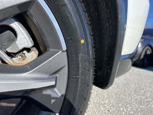 Used 2023 Honda HR-V EX-L image 30