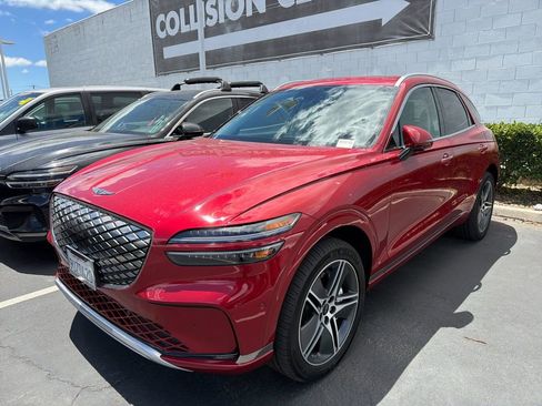 Used 2026 Genesis Electrified GV70 Advanced AWD/4WD image 2