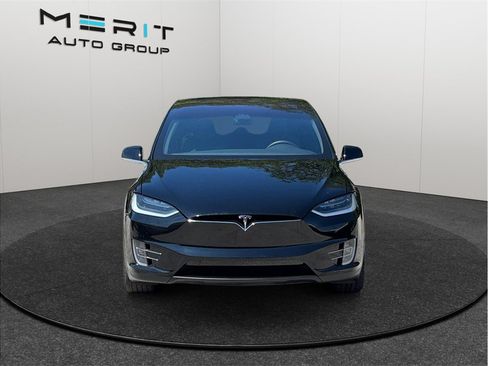 Used 2018 Tesla Model X 100D AWD/4WD image 3