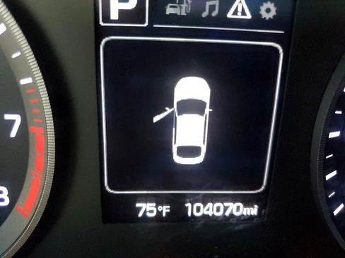 Used 2015 Hyundai Sonata SE image 17