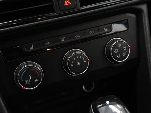 Used 2022 Volkswagen Taos S w/ IQ Drive S Package AWD/4WD image 15
