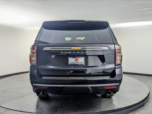Used 2023 Chevrolet Suburban Premier image 7