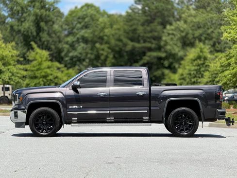 Used 2015 GMC Sierra 1500 SLT w/ SLT Crew Cab Value Package AWD/4WD image 9
