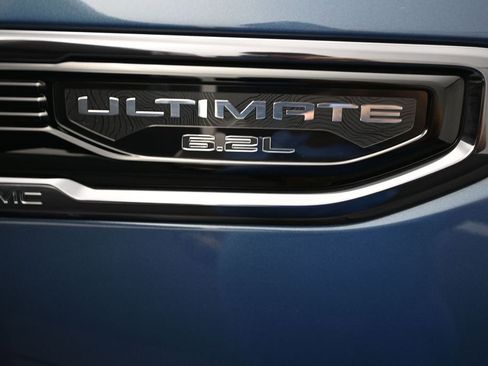 Used 2025 GMC Sierra 1500 Denali Ultimate AWD/4WD image 6
