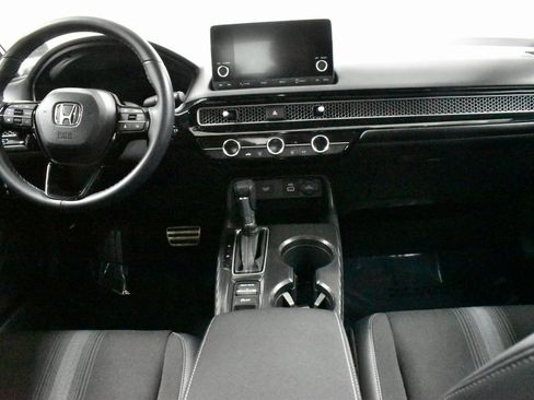 Used 2023 Honda Civic Sport image 18