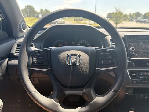 Used 2025 Honda Ridgeline RTL image 24