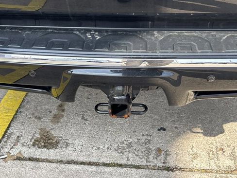 Used 2023 Toyota 4Runner Limited image 5