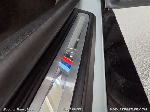 Used 2023 BMW i4 eDrive40 w/ M Sport Package RWD image 28