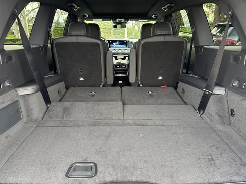 New 2026 Mercedes-Benz GLS 450 4MATIC image 36