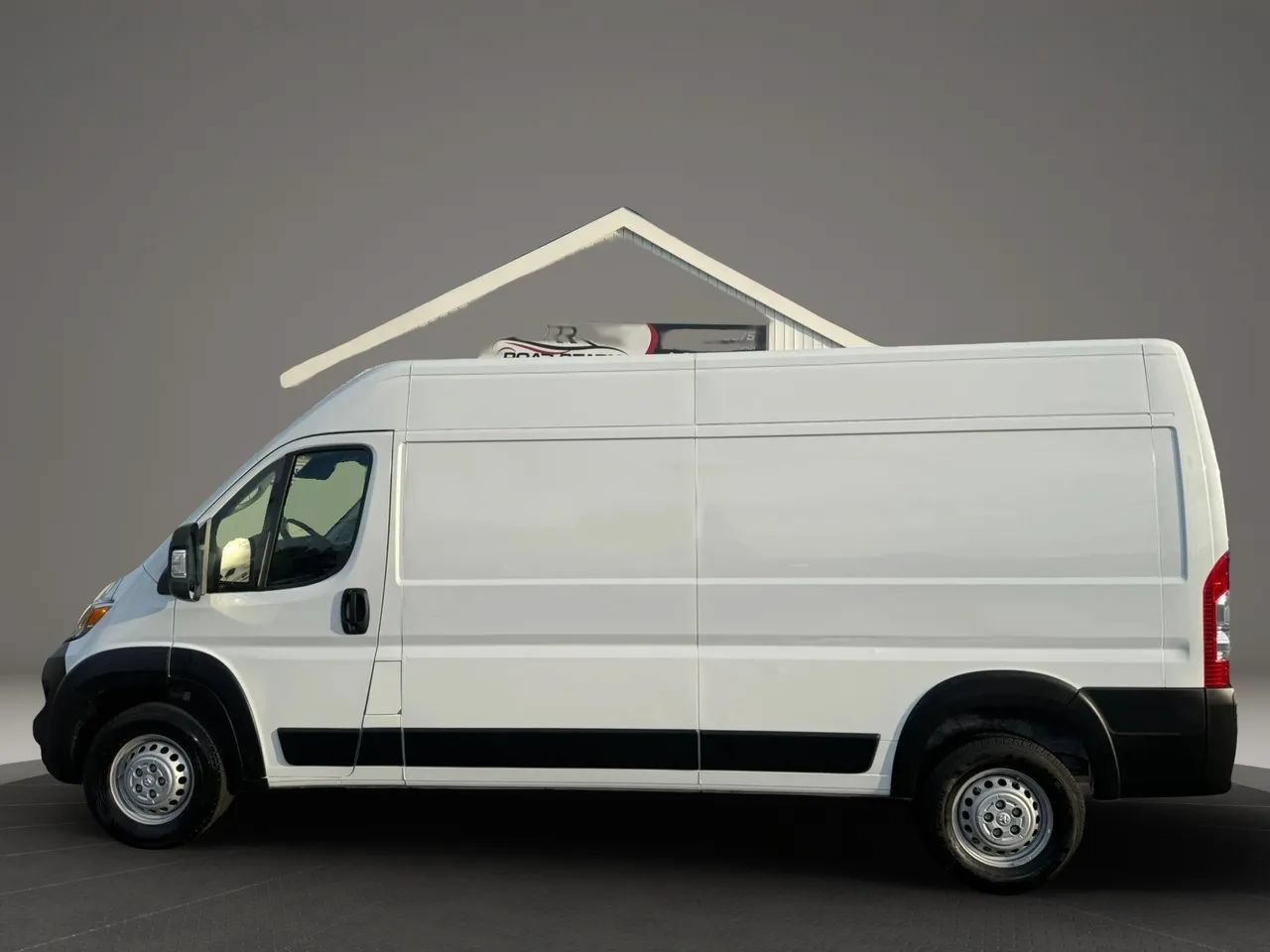 Used 2025 RAM ProMaster 2500 w/ Convenience Group FWD image 10