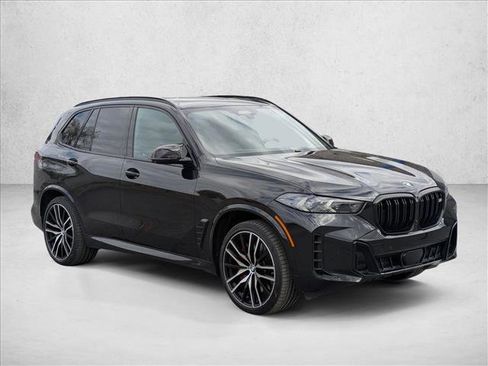 Used 2024 BMW X5 M60i AWD/4WD image 3