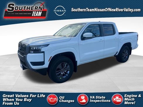 New 2026 Nissan Frontier SV w/ SV Convenience Package AWD/4WD image 1