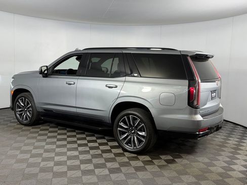Used 2023 Cadillac Escalade Sport AWD/4WD image 8
