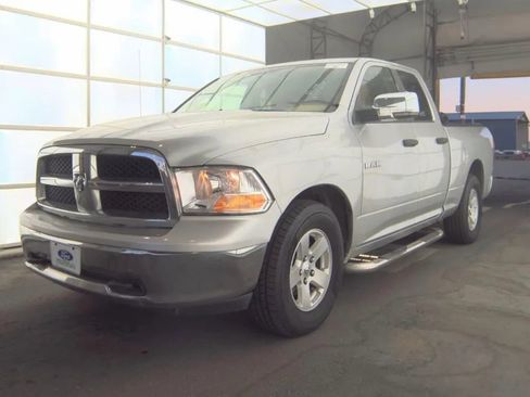 Used 2009 Dodge Ram 1500 Truck SLT w/ Light Group image 1